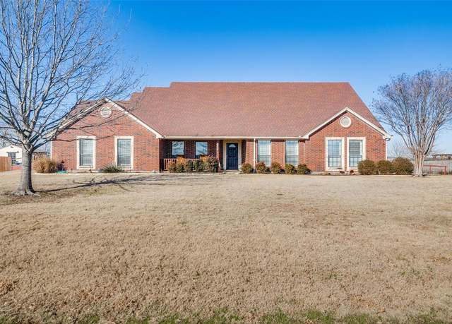 Property at 396 Alexander Ln, Royse City, TX 75189, 3 beds, 2.5 baths