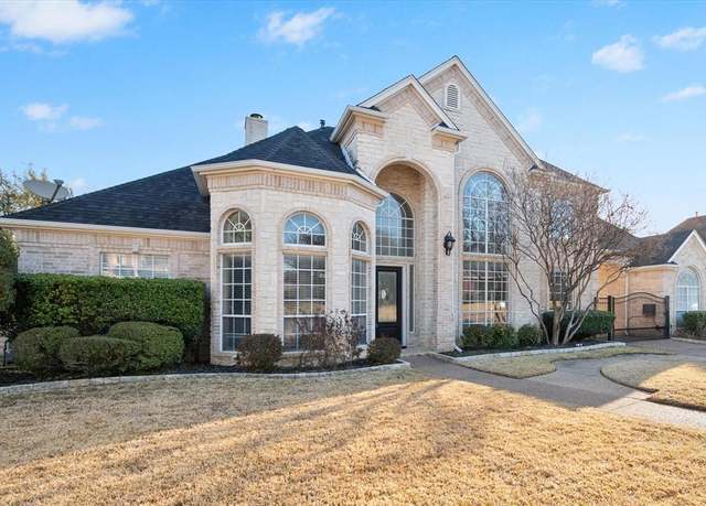 Property at 26 Forest Dr, Mansfield, TX 76063, 4 beds, 3.5 baths