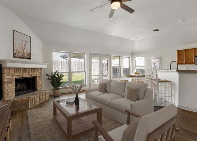 Property at 10508 Barber Ln, Benbrook, TX 76126, 4 beds, 2 baths