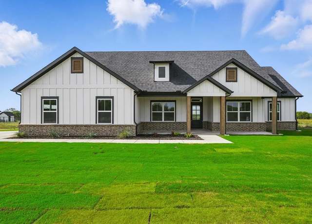 Property at 169 Gilmore Ct, Lipan, TX 76462, 4 beds, 2 baths