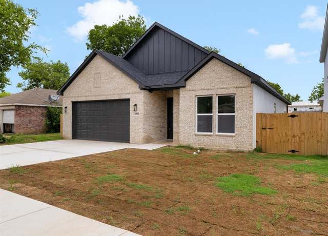 Property at 1905 Dillard St, Fort Worth, TX 76105, 3 beds, 2 baths