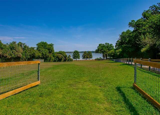 Property at 4231 W Lawther Dr, Dallas, TX 75214, 5 beds, 6.5 baths