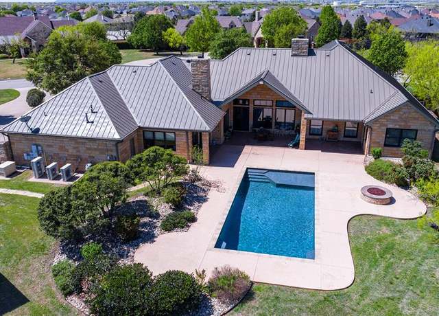 Property at 4525 La Hacienda Dr, Abilene, TX 79602, 4 beds, 4.5 baths