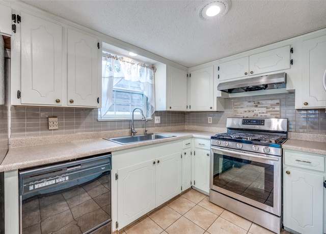 Property at 1515 Senter Rd, Irving, TX 75060, 3 beds, 2 baths