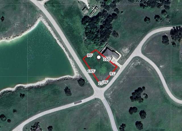 Property at 6476 Berkshire Cir, Cleburne, TX 76033, 4 beds, 3.5 baths