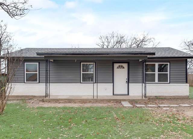 Property at 437 Canal St, Quinlan, TX 75474, 3 beds, 2 baths
