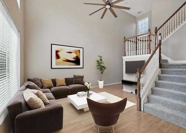Property at 3108 Bonsai Dr, Plano, TX 75093, 2 beds, 1.5 baths