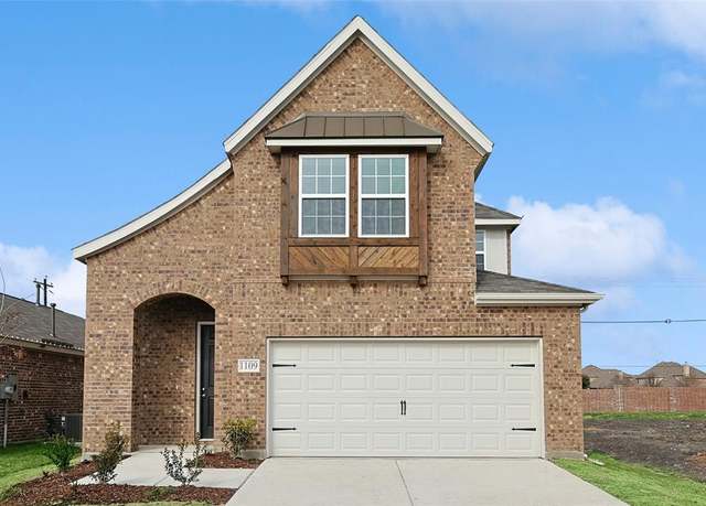 Property at 1109 Baker Bridge Dr, Forney, TX 75126, 3 beds, 2.5 baths