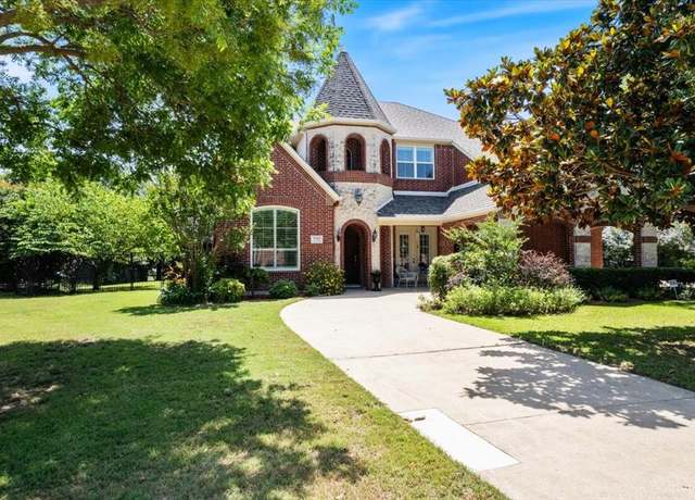 Property at 1304 Salsbury Cir, Murphy, TX 75094, 5 beds, 5 baths