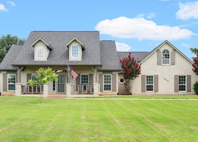 Property at 3417 County Road 531, Burleson, TX 76028, 3 beds, 2.5 baths