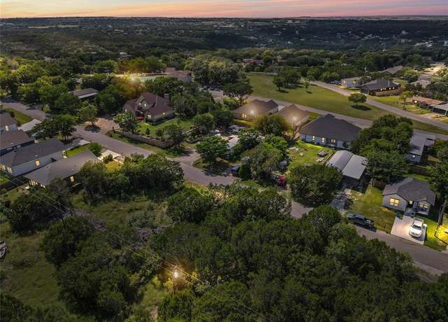 Property at 821 Pecos River Dr, Granbury, TX 76048