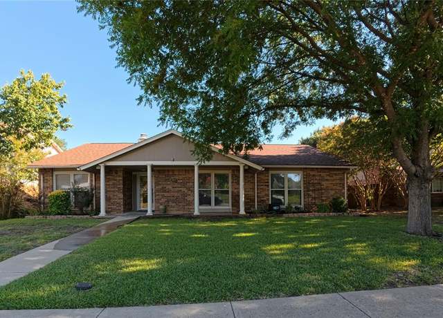 Property at 1738 Hartford Dr, Carrollton, TX 75007, 4 beds, 2 baths