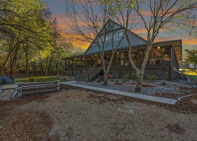 Property at 5493 County Road 1128, Farmersville, TX 75442, 4 beds, 3 baths