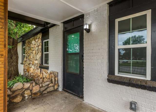 Property at 1714 Cimarron Trl, Wichita Falls, TX 76306, 4 beds, 2 baths