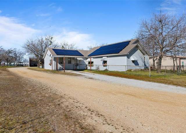 Property at 605 Shaffner St, Ponder, TX 76259, 2 beds, 1 bath