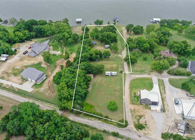 Property at 161 Lakeline Dr, Gainesville, TX 76240