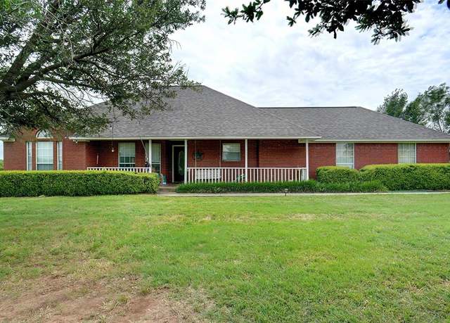 Property at 6813 Gregg Rd, Krum, TX 76249, 3 beds, 2 baths