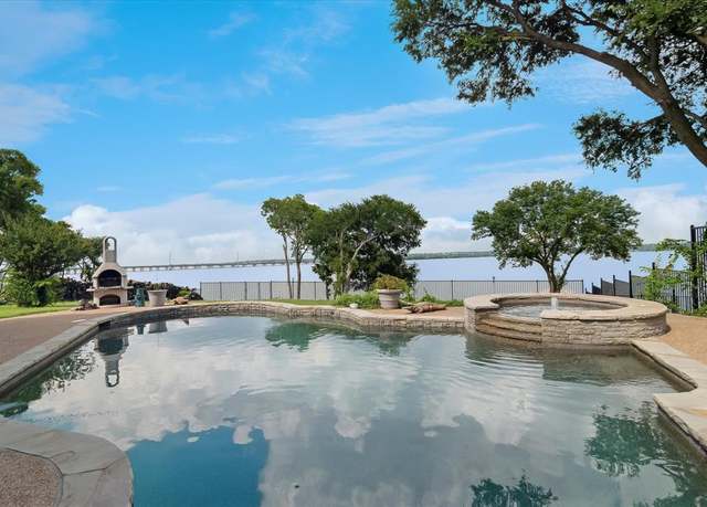 Property at 6214 Lincolnshire Ln, Rowlett, TX 75087, 4 beds, 3.5 baths