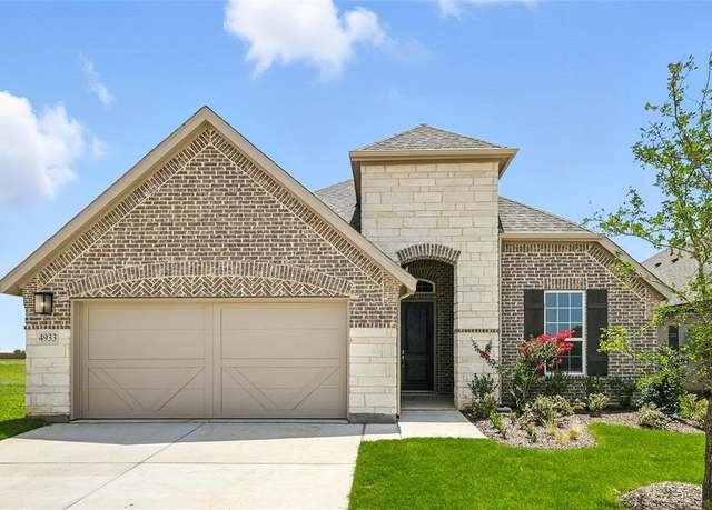 Property at 4933 Hitching Post Dr, Fort Worth, TX 76036, 4 beds, 2.5 baths