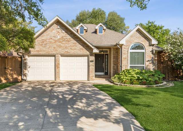 Property at 9005 Cumberland Dr, Irving, TX 75063, 3 beds, 2 baths