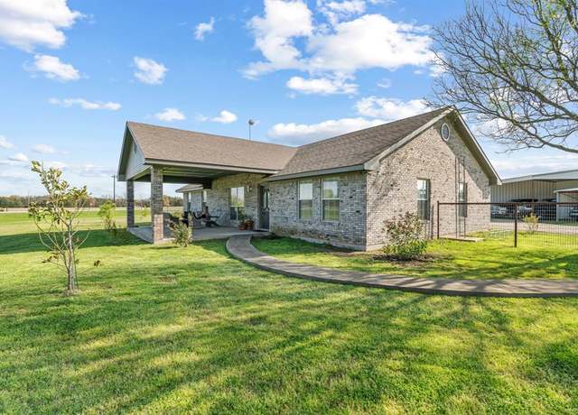 Property at 3554 Dixie Rd, Sadler, TX 76264, 3 beds, 2 baths