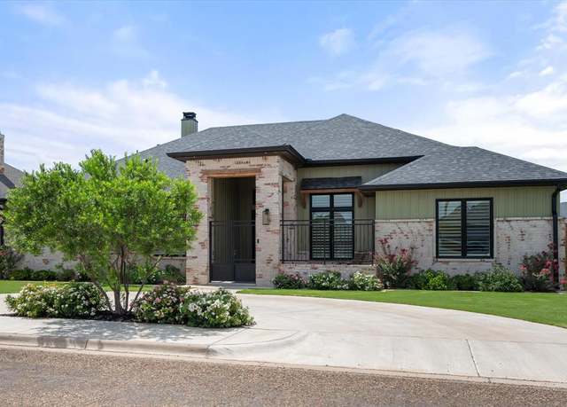 Property at 1004 N 14th St, Wolfforth, TX 79382, 4 beds, 3 baths