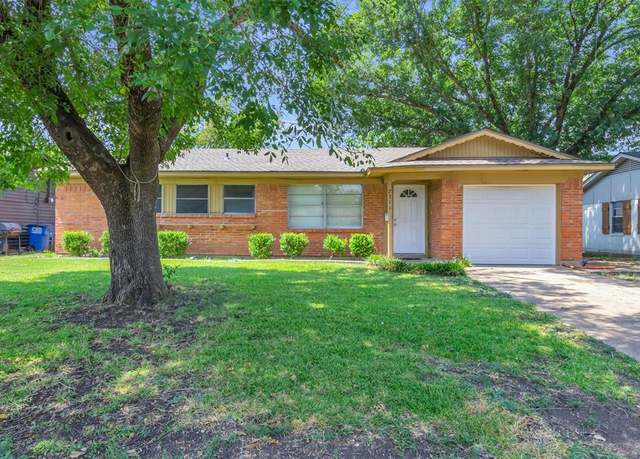 Property at 2311 Arcady Ln, Lancaster, TX 75134, 3 beds, 2 baths