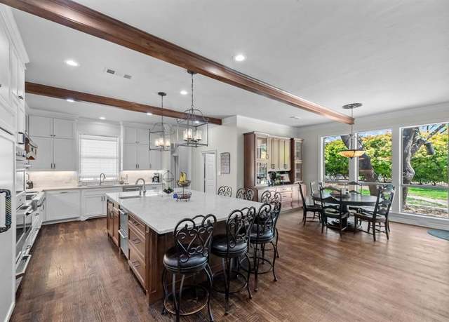 Property at 2020 Crown Knoll Ln, Plano, TX 75093, 5 beds, 5.5 baths