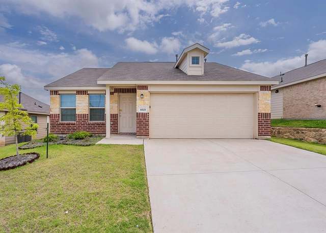Property at 8321 Bell Ridge Ln, Fort Worth, TX 76123, 3 beds, 2 baths
