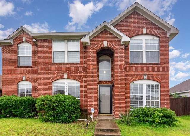 Property at 2120 Valley Falls Ave, Mesquite, TX 75181, 5 beds, 2.5 baths