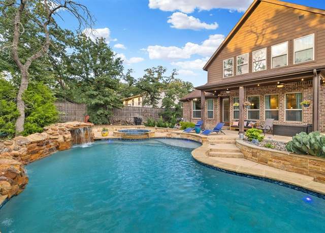 Property at 3423 Lakewood Ln, Flower Mound, TX 75022, 5 beds, 4 baths