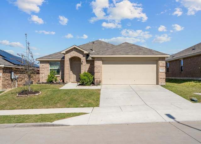 Property at 14460 Cloudview Way, Fort Worth, TX 76052, 3 beds, 2 baths
