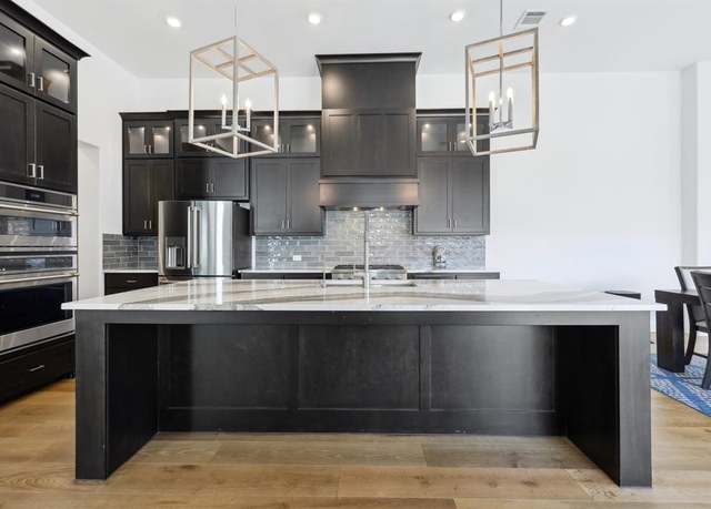 Property at 9308 Rockmount Dr, Dallas, TX 75243, 4 beds, 4.5 baths