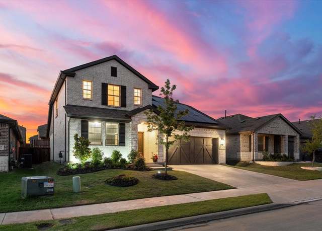 Property at 1216 Johnson Dr, Celina, TX 75009, 3 beds, 2.5 baths