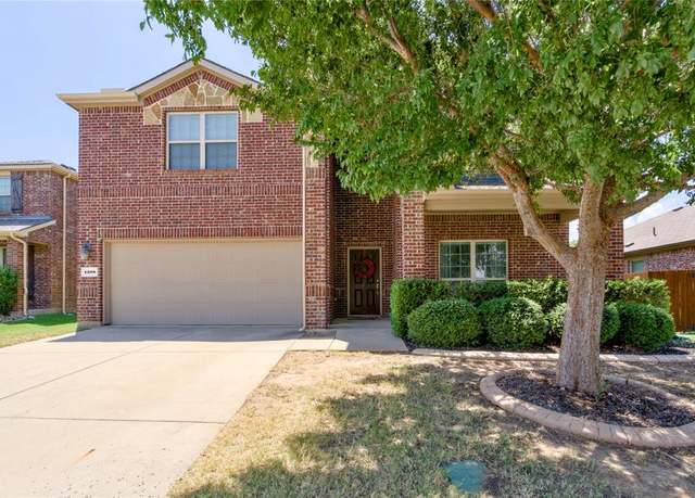 Property at 1208 Cheyenne Dr, Aubrey, TX 76227, 4 beds, 3 baths