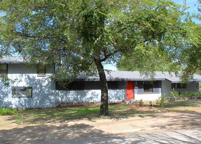 Property at 312 Magnolia St, Hico, TX 76457, 3 beds, 2 baths