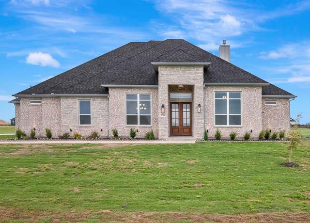 Property at 571 N Armstrong Rd, Venus, TX 76084, 4 beds, 3 baths