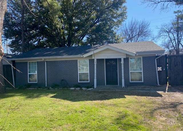 Property at 406 S Park St, Little Elm, TX 75068, 2 beds, 1 bath