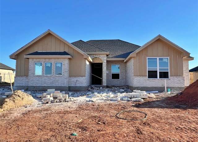 Property at 309 Blackhawk Rd, Abilene, TX 79602, 4 beds, 2 baths