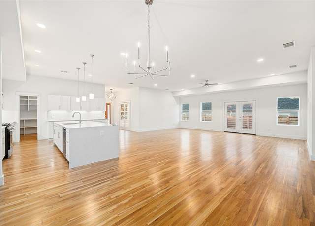 Property at 206 S Beach St, Venus, TX 76084, 5 beds, 3 baths