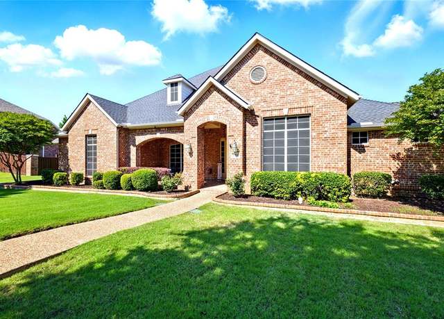 Property at 1704 Pecan Grv, Carrollton, TX 75007, 4 beds, 3 baths