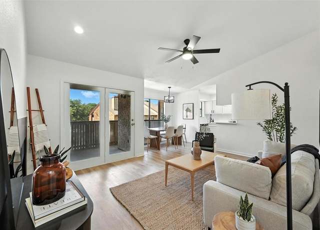 Property at 1301 Memory Ln #4922, Arlington, TX 76011, 2 beds, 1 bath