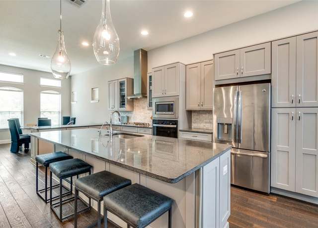 Property at 5350 Bowser Ave, Dallas, TX 75209, 3 beds, 3.5 baths