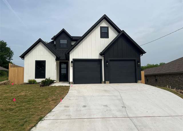 Property at 3244 Crites St, Richland Hills, TX 76118, 3 beds, 3 baths
