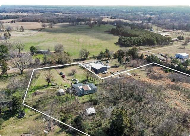 Property at 399 County Road 1452, Mount Pleasant, TX 75455, 3 beds, 3 baths