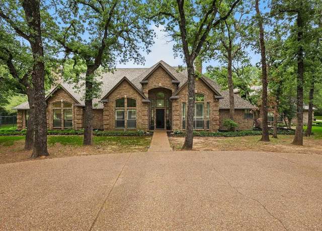 Property at 308 Mosswood Dr, Argyle, TX 76226, 4 beds, 3.5 baths