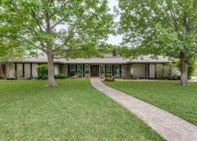 Property at 6854 Shorecrest Ct, Fort Worth, TX 76132, 4 beds, 3 baths