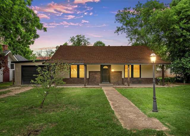 Property at 306 N Bordon St, Lorena, TX 76655, 3 beds, 1 bath