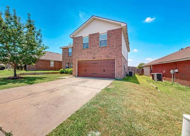 Property at 4921 Parkrise Dr, Fort Worth, TX 76179, 3 beds, 2.5 baths
