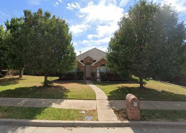 Property at 703 Monterey Dr, Rockwall, TX 75087, 4 beds, 2 baths